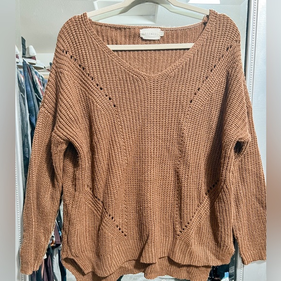 Sweater - Picture 2 of 4